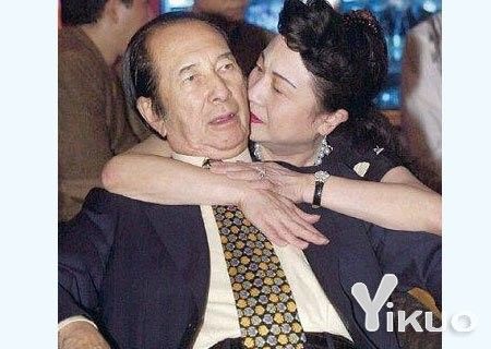 赌王的妻妾成群故事