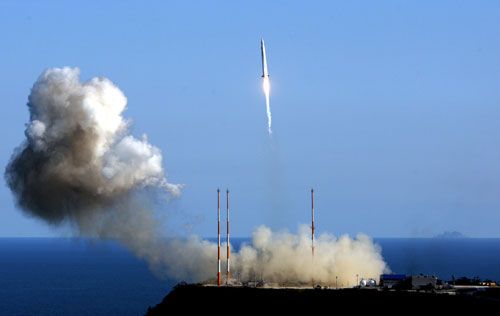 罗老号发射未获100%成功 韩航天大国之梦受创