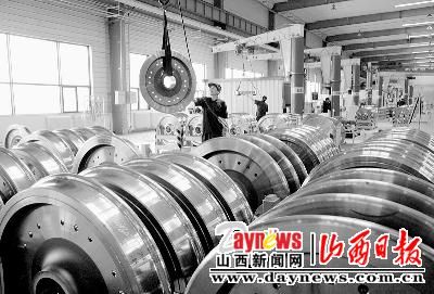 智奇轮对杯新闻摄影大赛:驰骋在动车线上_山西