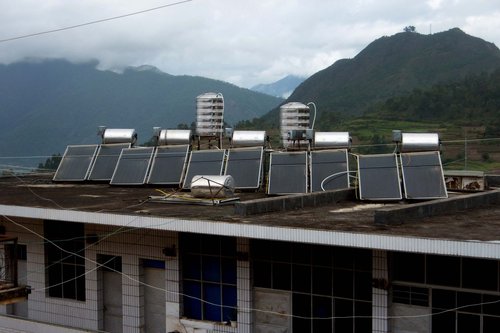 中国太阳能产业规模全球最大