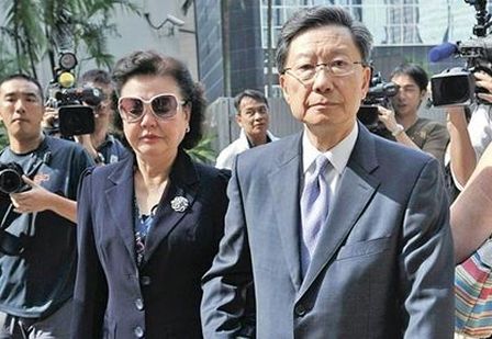 港大医学院前院长侵吞近400万元获刑25个月