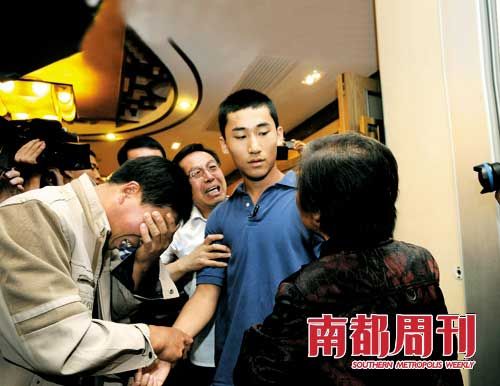 被海外收养的中国孤儿:不应该再有这样的悲剧