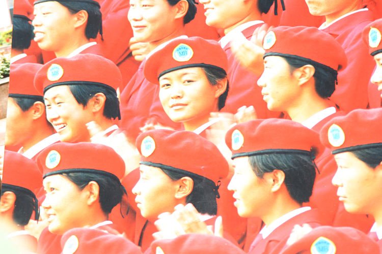 组图:99<em>阅兵女民兵方队</em>队员刘福兰访谈_访谈_