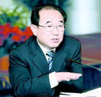 新疆免去栗智同志乌鲁木齐市委书记职务