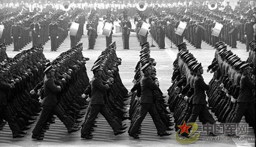 1984年国庆阅兵 改革开放后国防力量的首次展
