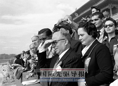 外媒看中国阅兵:从冷嘲热讽到热情报道(图)