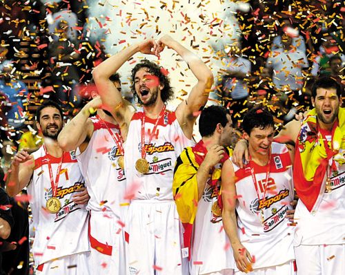 西班牙男篮首夺欧洲冠军_滚动新闻_新闻_腾讯网