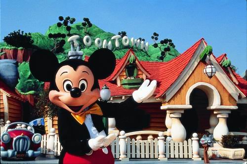 迪士尼主题乐园一天游玩行程推荐_美国_新闻_腾讯网