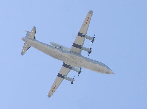 空警-200(y-8平衡木)预警机 - 暗夜黑鹰 - 暗夜黑鹰的博客