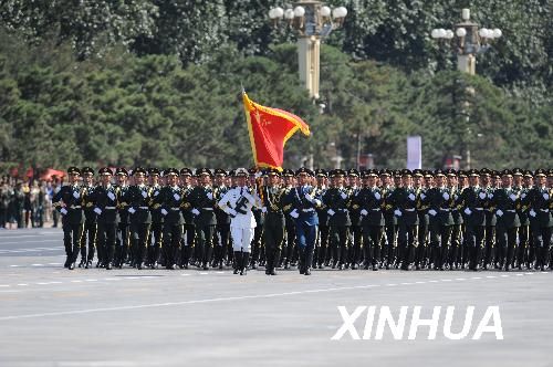 图文：三军仪仗队方队