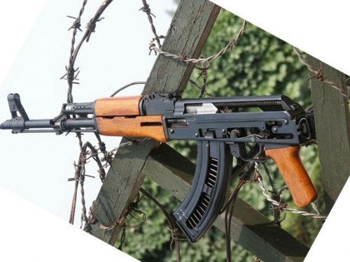 俄媒:中国将获卡拉什尼科夫步枪生产许可(图)_