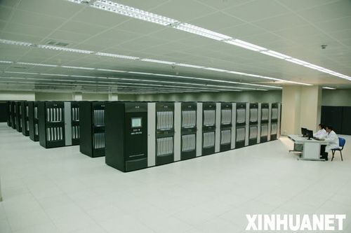 中国多名科学家展望未来超级计算机_时政新闻