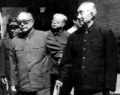 徐向前不穿元帅服：我老了穿军装有损军人形象