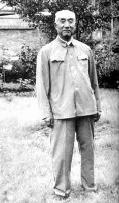 徐向前不穿元帅服：我老了穿军装有损军人形象