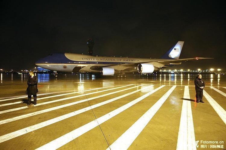 美国总统奥巴马乘的空军一号总统专机