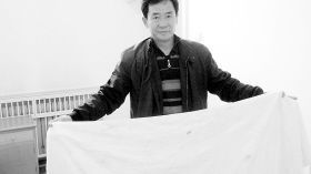 阜新官员回应聚众淫乱传闻 称不认识女当事人