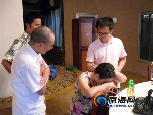 海南志愿者在贝宁推行中国传统医疗受欢迎(组