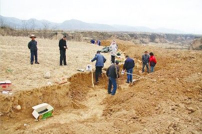 11月19日,经过19天的挖掘,武安市阳邑镇上柏林村"石坡沟"东岸一块地里