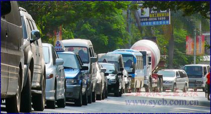 三亚部分道路8日起实行交通限行 缓解堵车状况