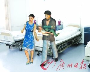 重症甲流儿被弃尸水沟 疑父母无钱治被迫出院