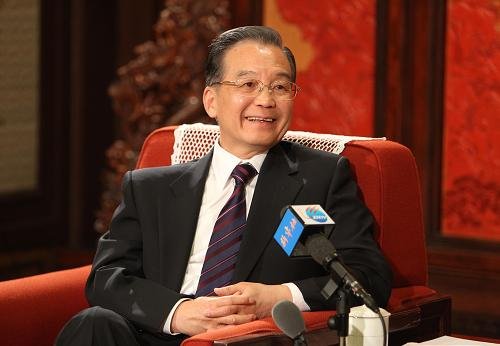 温家宝赴黑龙江看望群众:群众生活得好 我们就放心