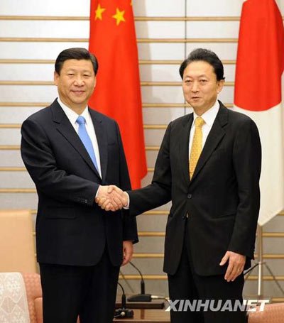 12月14日，中国国家副主席习近平在东京会见日本首相鸠山由纪夫。新华社记者 马占成 摄