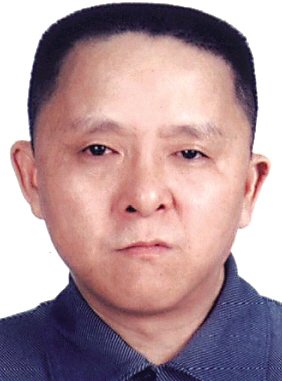 犯罪嫌疑人蒋才云,男,1963年1月2日出生,户籍地为重庆市江北区溉澜溪二村15号附1号,身高1.68米左右,中等身材,短发,重庆口音。身份证号码:510211196301023415。通缉罪名:涉嫌制造毒品罪