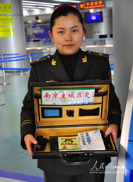 南京边防检查站王秋霞的边检服务经