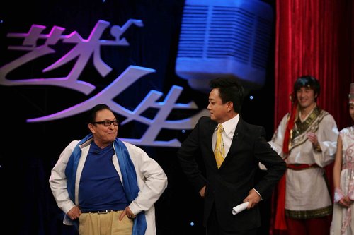 2010年《艺术人生》迎来了第一个嘉宾,他就是著名表演艺术家,舞蹈