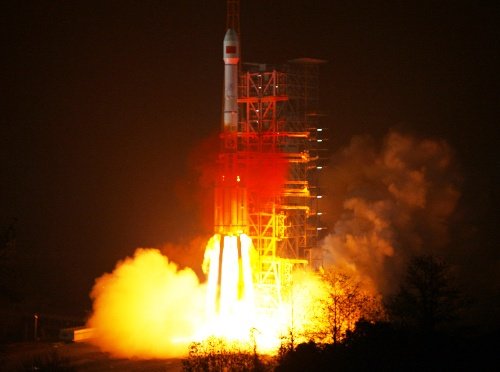 中国第三颗北斗导航卫星今晨发射