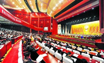 2017国内生产总值增长_贵阳市人均生产总值(2)