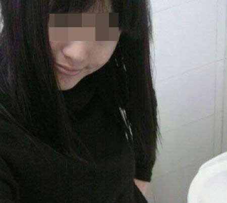 清华&ldquo;c语言门&rdquo;女主角现身 失眠3天想自杀