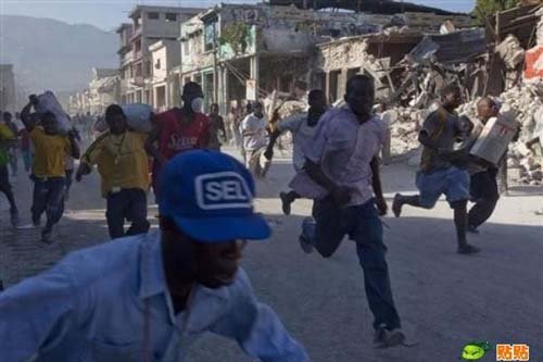 哥伦比亚留学生手机拍下海地震后震撼(组图)