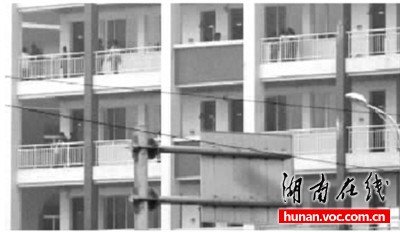 学校暗度陈仓租场地补课 不准学生穿校服(图)