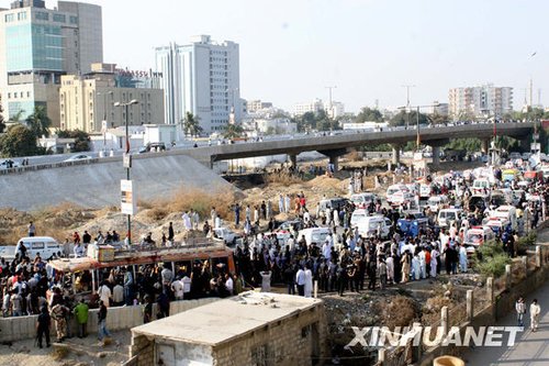 组图:巴基斯坦群众抗议连环爆炸事件