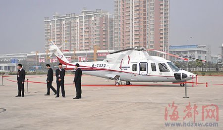 福建商人开私人飞机回家过年 花300多万(图)