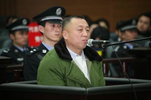 今年2月9日上午,李庄涉嫌辩护人伪造证据、妨害作证一案在重庆市第一中级人民法院二审宣判,终审判处其罪名成立,刑期由一审的两年零六个月改为一年零六个月。(资料图)