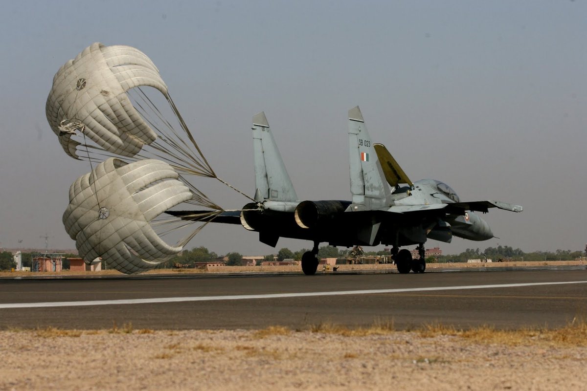 高清组图:印度空军最强火力表演即将开幕