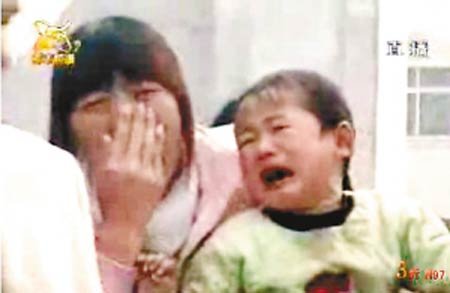 男子看守所内“喝水死亡” 伤痕满身乳头被割