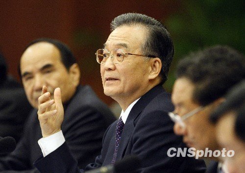 温家宝答农民委员&ldquo;九盼&rdquo; 称企业家要有道德血液