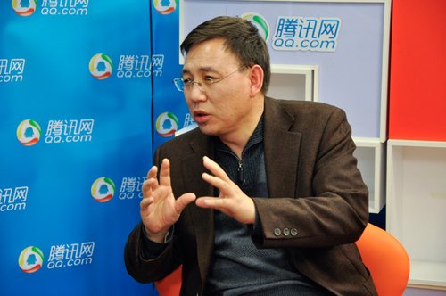 专家称我国户籍改革已成熟 让户口告别愤怒
