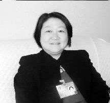 孙晓梅代表:废<em>嫖宿幼女罪</em>,以<em>强奸罪</em>论处_新闻