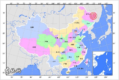 黑龙江双鸭山市区有震感 大量市民在广场避难