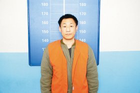 前科累累男子入党当上村支书 敛财2千多万(图)