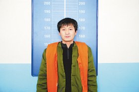 前科累累男子入党当上村支书 敛财2千多万(图)