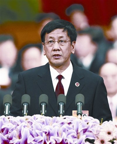 曹建明:去年发现清理牢头狱霸2207人