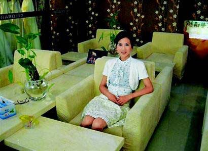 女检察官玉照受捧 被赞柔情似水文武双全(图)