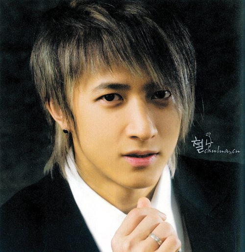 英皇出价1亿挖韩庚?