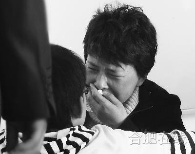 ·受伤<em>女孩</em>写出网吧<em>店名</em>_新闻_腾讯网