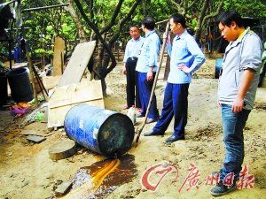 记者调查:川菜馆湘菜馆用地沟油最厉害